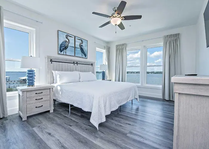 Sunset Oasis 10 Bedroom Holiday home Gulf Shores